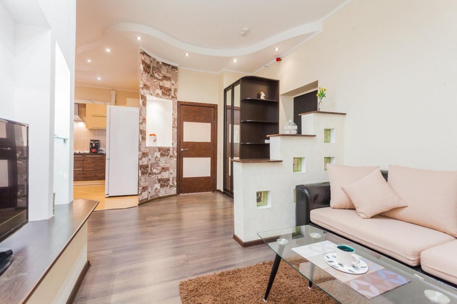 Navit Apartments With Breakfast,Near The Railway Station, The City Center, The Park Kyiv Exterior photo